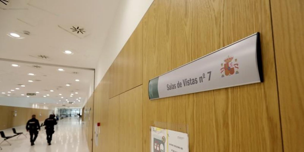 Un veterinario perito declara en el juicio a un ganadero en Dos Torres acusado de la muerte de 36 vacas que «todas las reses estaban sin acceso al agua»