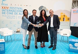 Estas son las nuevas estrellas del Festival de Cine de Almería: Eduard Fernández, Johnatan Rhys Davies, Adriana Ugarte y Leo Harlem