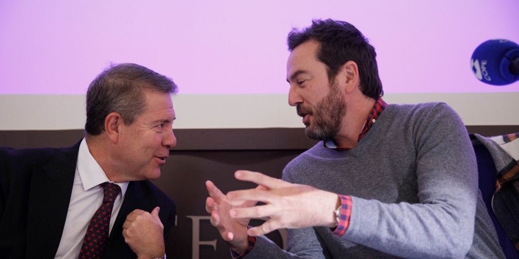 Page defiende que el nuevo Estatuto de Castilla-La Mancha «no se mete con nadie ni reclama competencias»