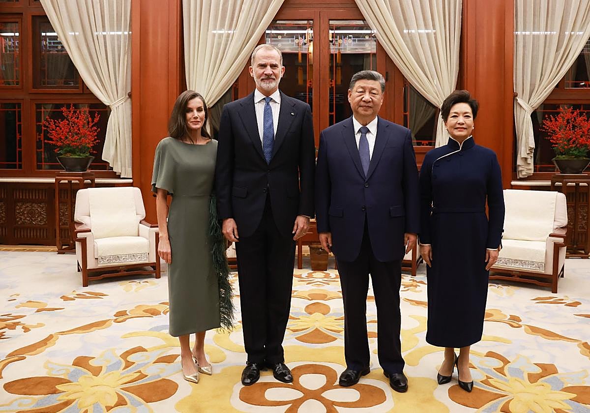 Los Reyes con el presidente chino Xi Jinping y su esposa
