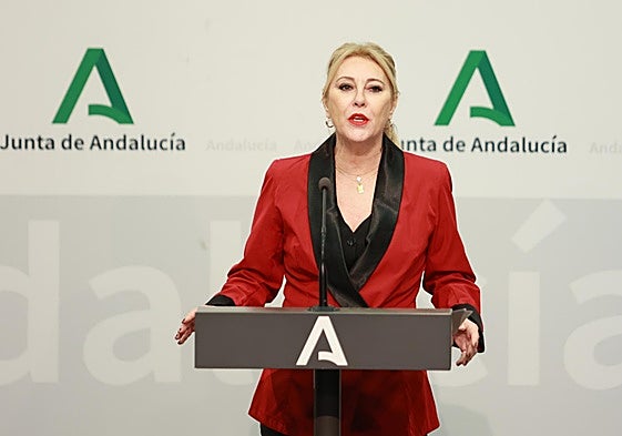 La consejera de Economía y Hacienda, Carolina España, ayer