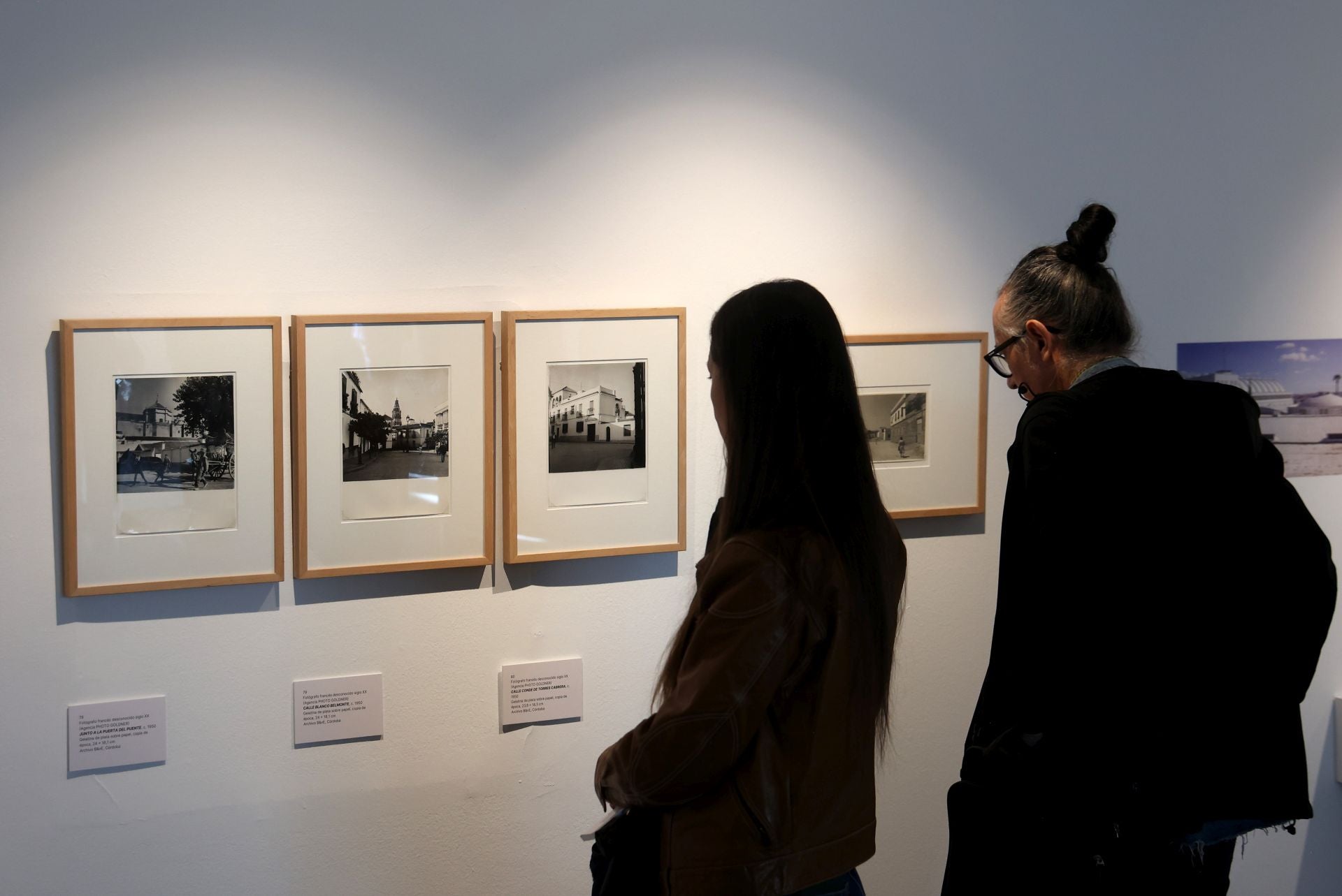 La exposición de la Córdoba de Rafael de La-Hoz, en imágenes