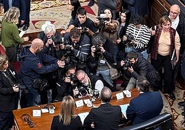 El nuevo  Estatuto de Castilla-La Mancha supera su primer examen con holgada mayoría  e inicia su tramitación en el Congreso