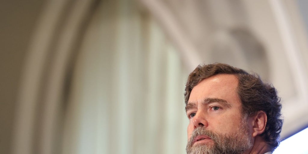 Espinosa de los Monteros avisa: lo que suceda en Valencia «será un preámbulo del futuro nacional»