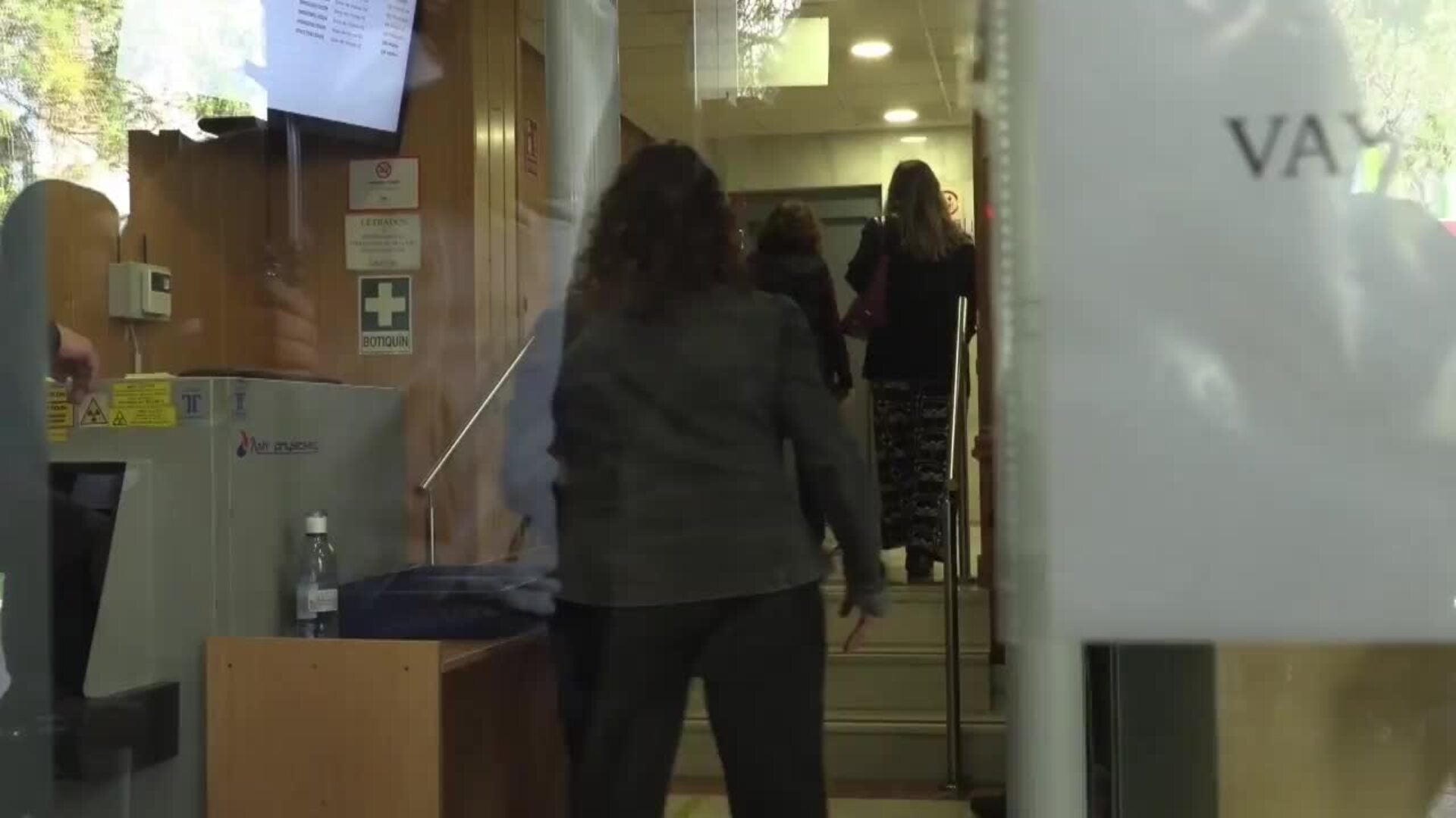 Los padres de Sandra Peña y los responsables del colegio comparecen en la Fiscalía de Menores