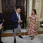 Francis Rodríguez, a su salida de la Subdelegación del Gobierno, donde ha tenido lugar la reunión