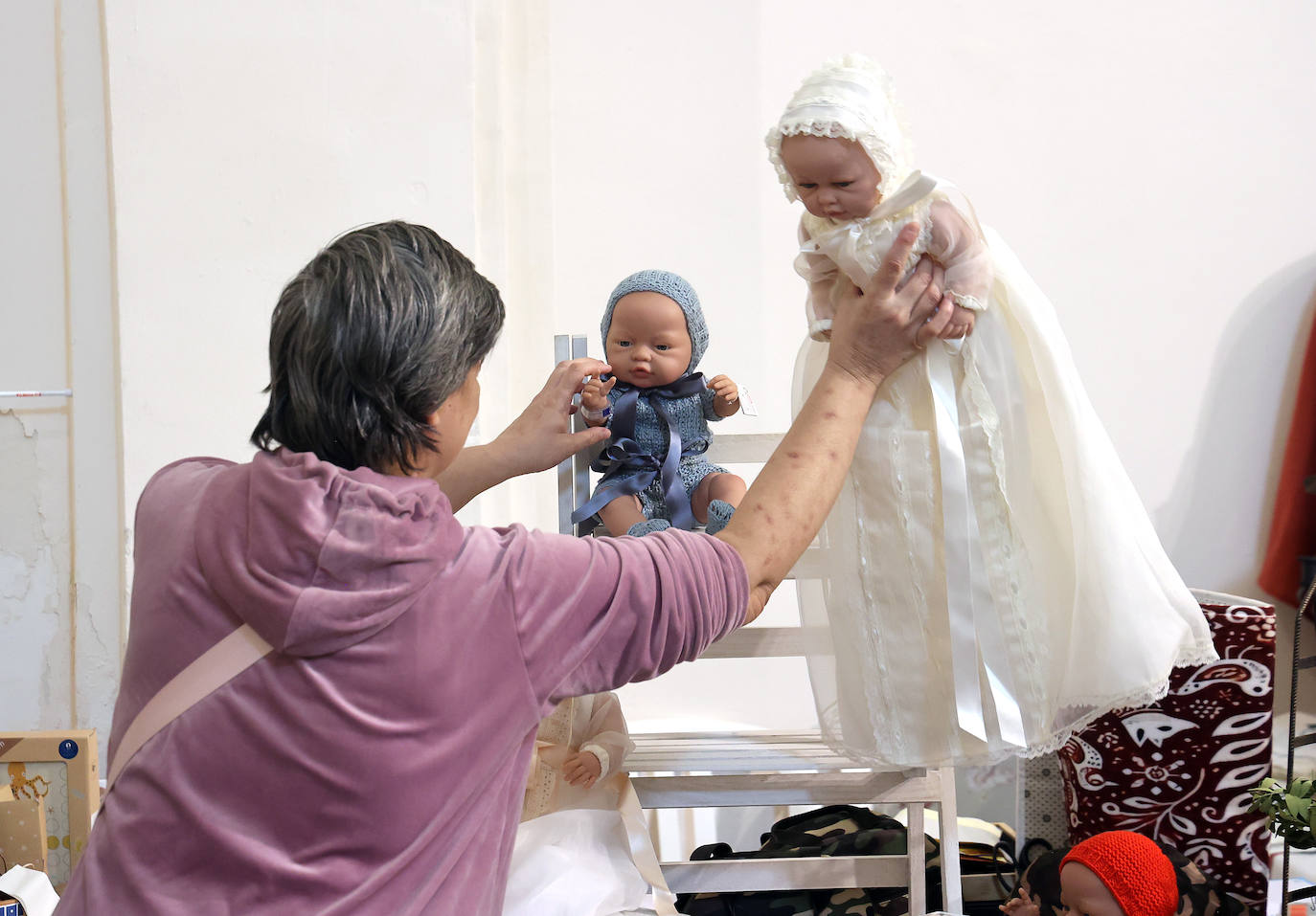 La inauguración del baratillo de Navidad de Adevida en Córdoba, en imágenes