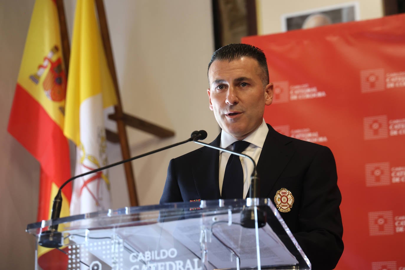 Los reconocimientos por la actuación en el incendio de la Mezquita de Córdoba, en imágenes