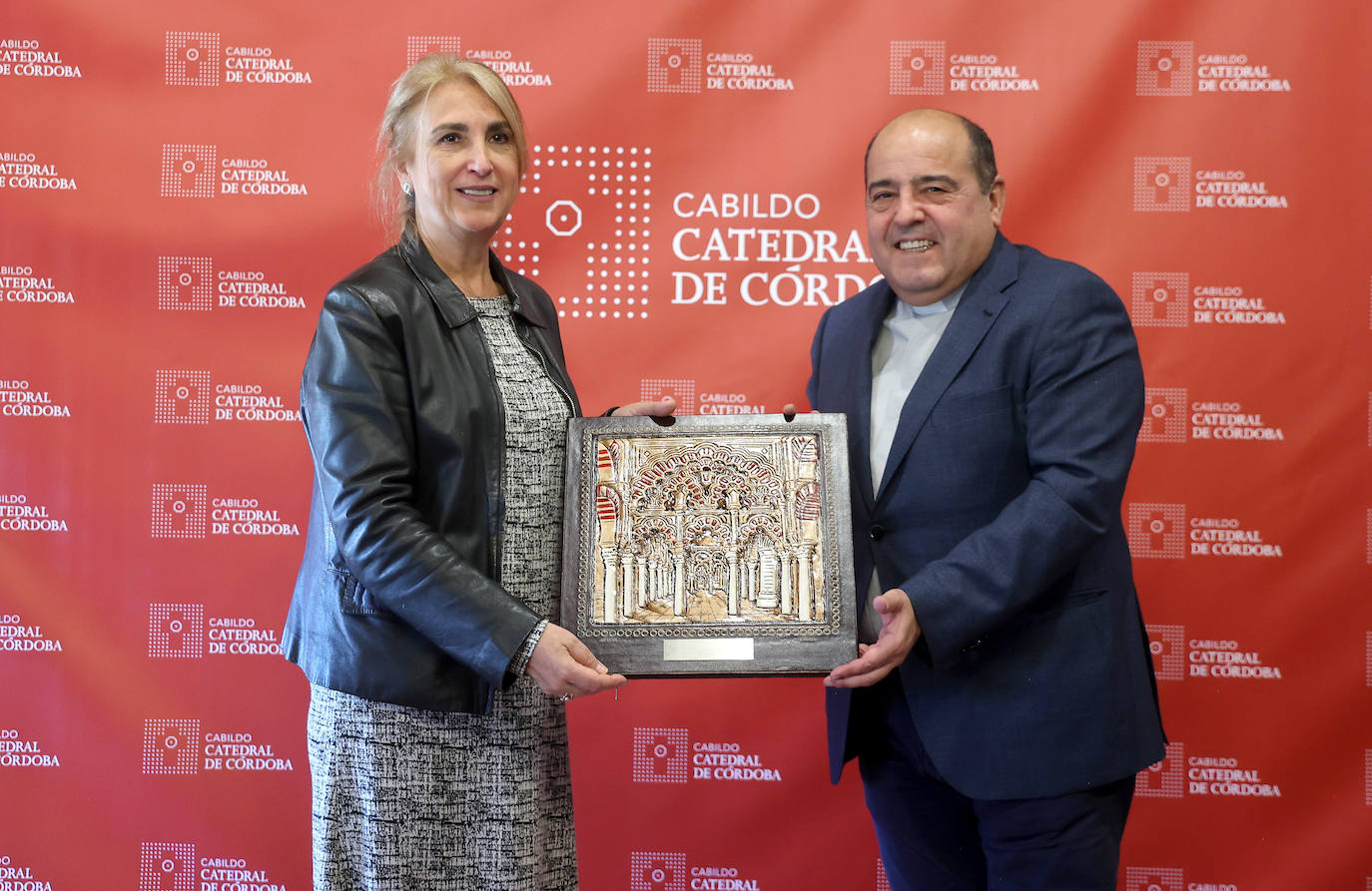 Los reconocimientos por la actuación en el incendio de la Mezquita de Córdoba, en imágenes