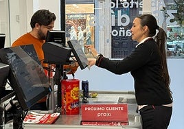 Proxi abre un nuevo supermercado en la arteria comercial de Córdoba: la calle Cruz Conde