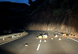 Vuelven a correr los barrancos de La Palma, la isla que se ha llevado la fuerza de la borrasca Claudia