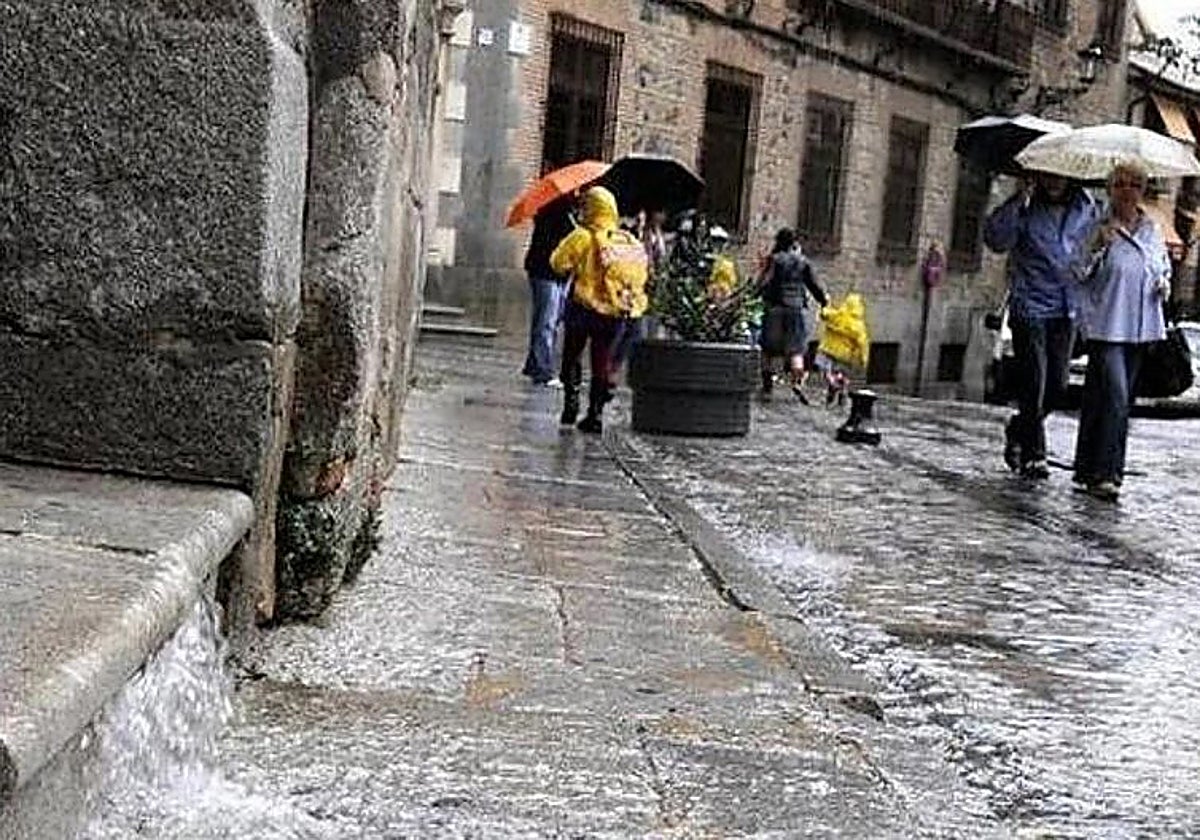 En la imagen, jornada de lluvias en la ciudad de Toledo