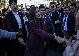 La Reina Letizia visita la Universidad de Estudios Extranjeros de Pekín para homenajear la enseñanza del español en China