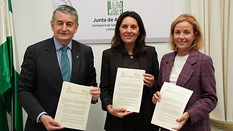 Firma del acuerdo de Salud con la Asociación Española contra el Cáncer