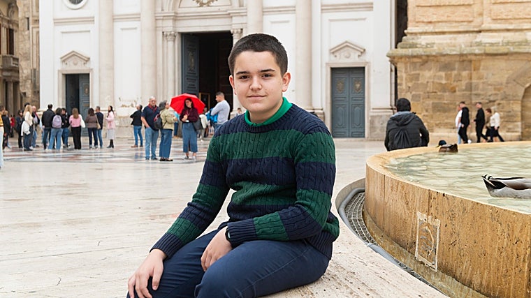 Alejandro Marco é um dos 17 vencedores da 44ª edição da competição 2025. Mostre seu modelo.