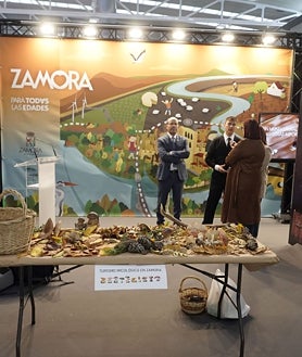 Imagen secundaria 2 - El eclipse, protagonista en Intur: atrapar turistas bajo las estrellas