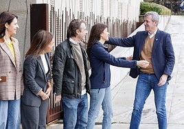 Rueda se encierra dos días con su equipo de gobierno en Meis