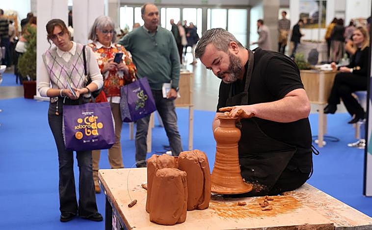 Imagen principal - Feria &#039;Sabor a Córdoba&#039;: un festín multitudinario para los sentidos