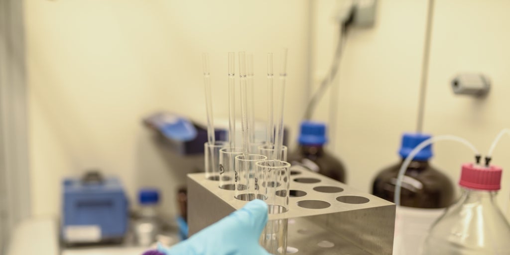 El Hospital La Fe de Valencia lidera un ensayo para validar la técnica del ganglio centinela en el tratamiento del cáncer de ovario