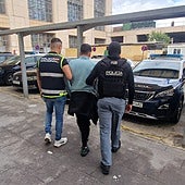 El 'Pipo' Chavarría en la comisaría de Málaga tras sus detención