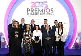 Eurocaja Rural entrega un galardón  en los premios 'Excelencia Empresarial 2025' de CEOE-Cepyme Guadalajara