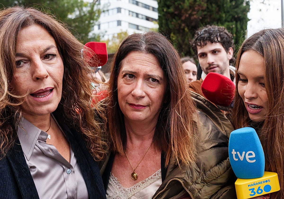 Leire Díez llega a los juzgados de la Plaza de Castilla