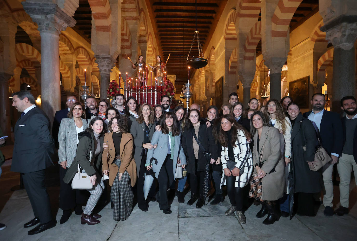 Los colegios de la Fundación Santos Mártires honran a los patronos de Córdoba en la Catedral, en imágenes