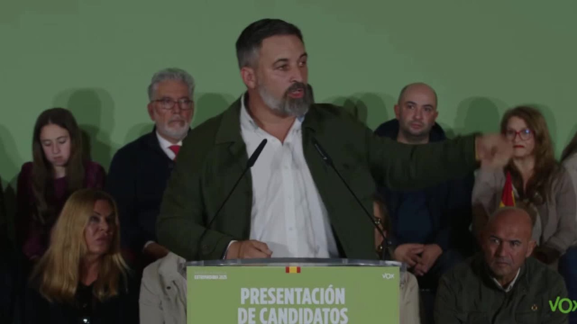 Abascal advierte a Guardiola que si necesita a Vox &quot;o pasa por el aro, o repite elecciones&quot;