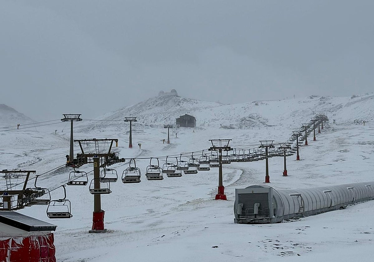 Primer aviso amarillo por nevadas de este otoño en el Pirineo para esta tarde de miércoles y el jueves
