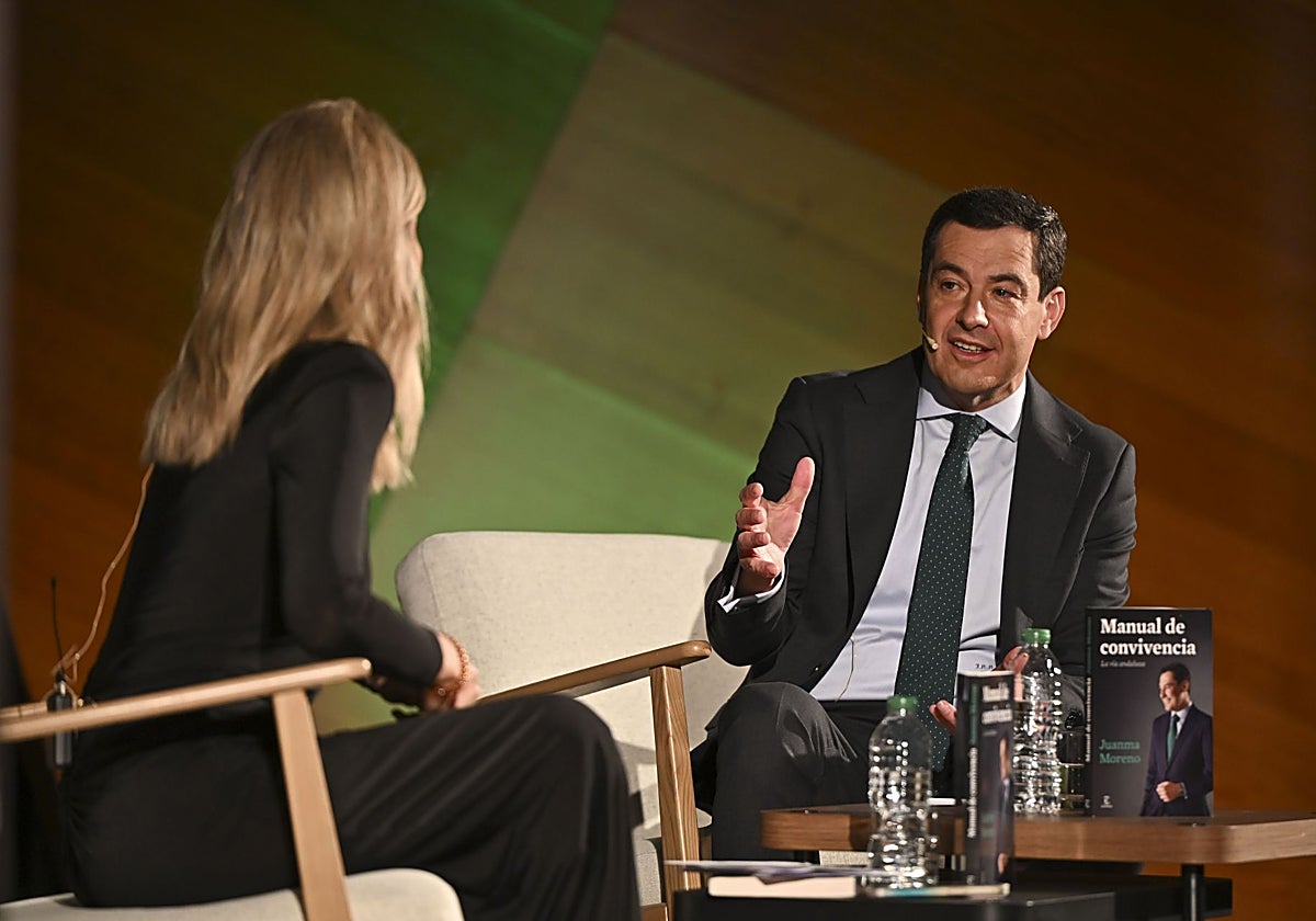 Juanma Moreno Bonilla presenta su libro