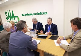 El Sindicato Médico a la Junta de Andalucía: «El presupuesto sanitario no se gestiona bien. ¿Adónde ha ido el dinero?»
