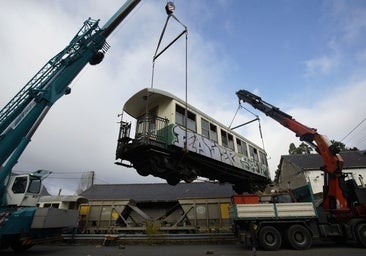 Un paso más para el «histórico» tren turístico Ponfeblino: comienza la reparación de seis vagones