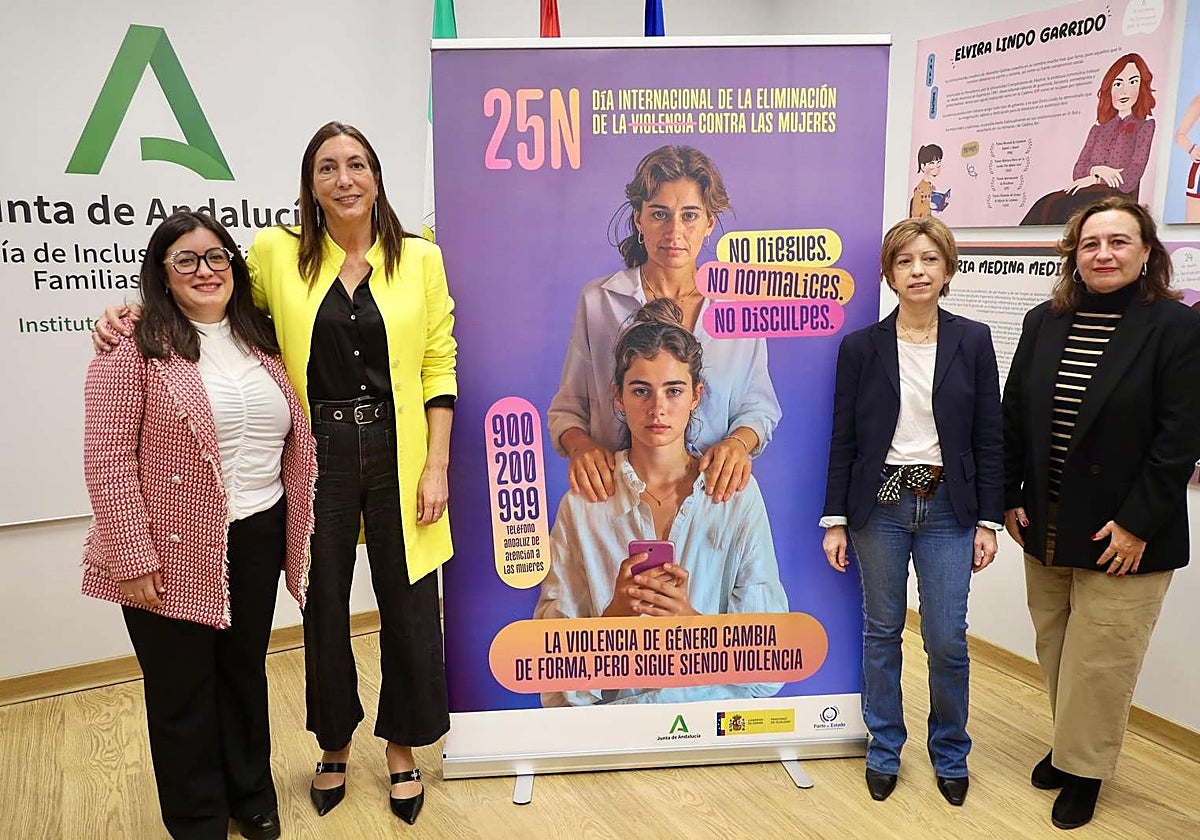 La consejera Loles López, en la presentación de la campaña