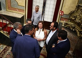 Sánchez vuelve a confiar en Hernando para relevar a Cerdán en los contactos con PNV y Bildu