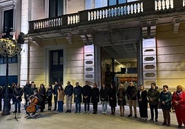 Denuncian el desamparo institucional de la fallecida tras ser arrojada al vacío por su hijo con problemas mentales