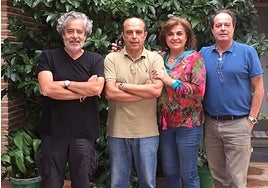 Carlos Iglesias y su mujer, Eloísa Vargas, con los hermanos toledanos Fernando y Miguel Ángel Garrido Polonio