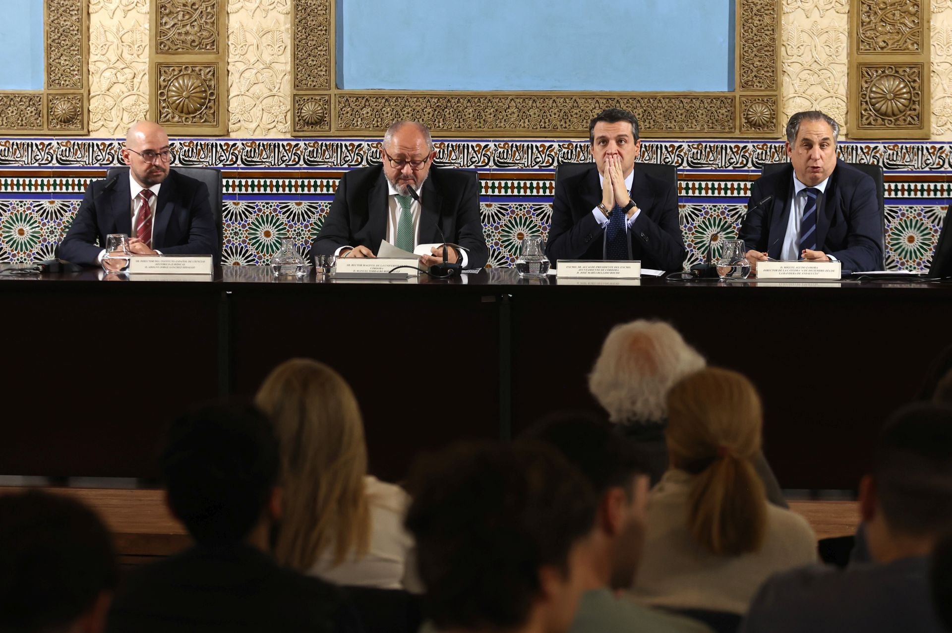 La charla de Alejandro Rojas Marcos sobre el &#039;Poder andaluz&#039; en Córdoba, en imágenes