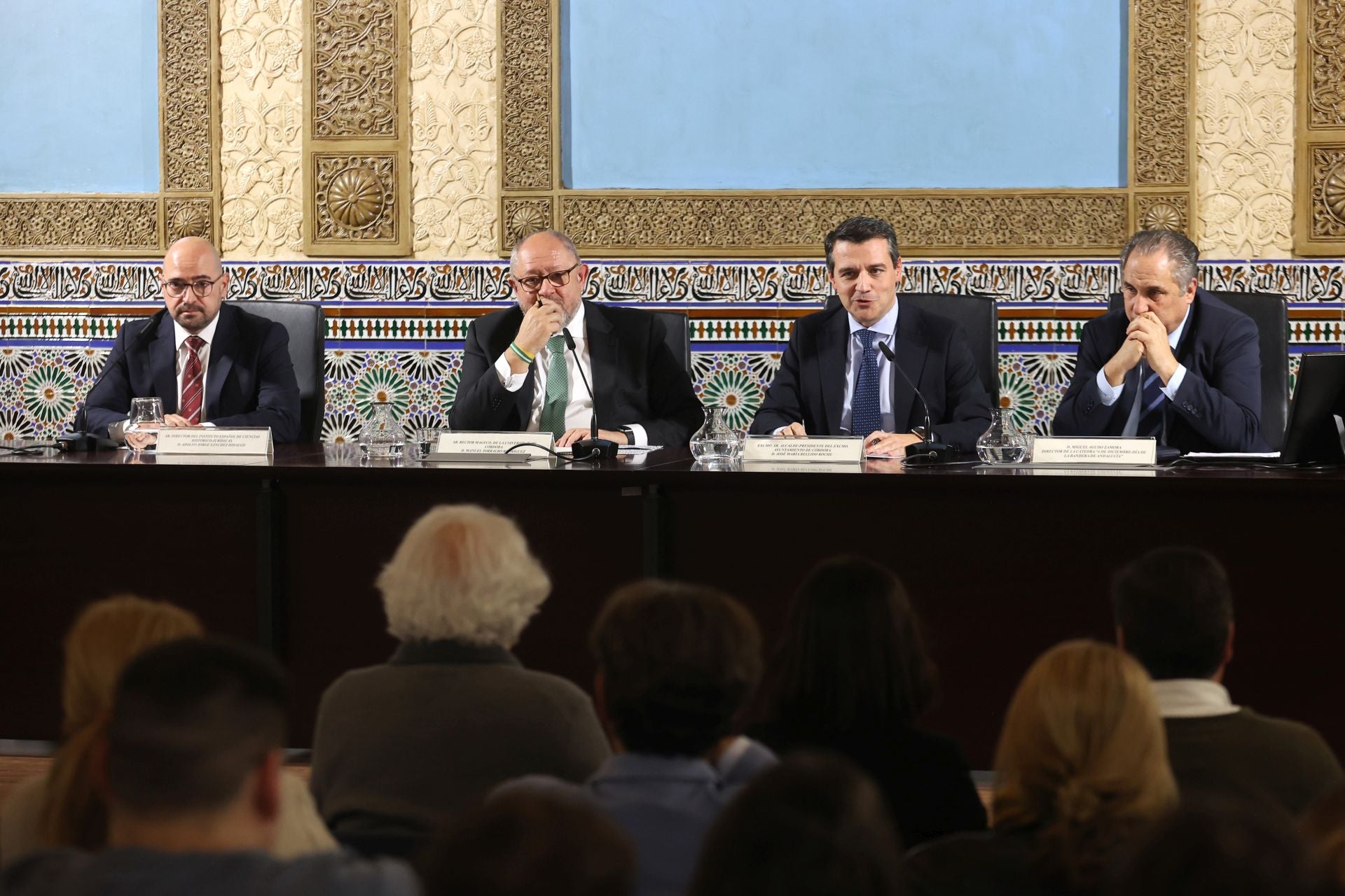 La charla de Alejandro Rojas Marcos sobre el &#039;Poder andaluz&#039; en Córdoba, en imágenes