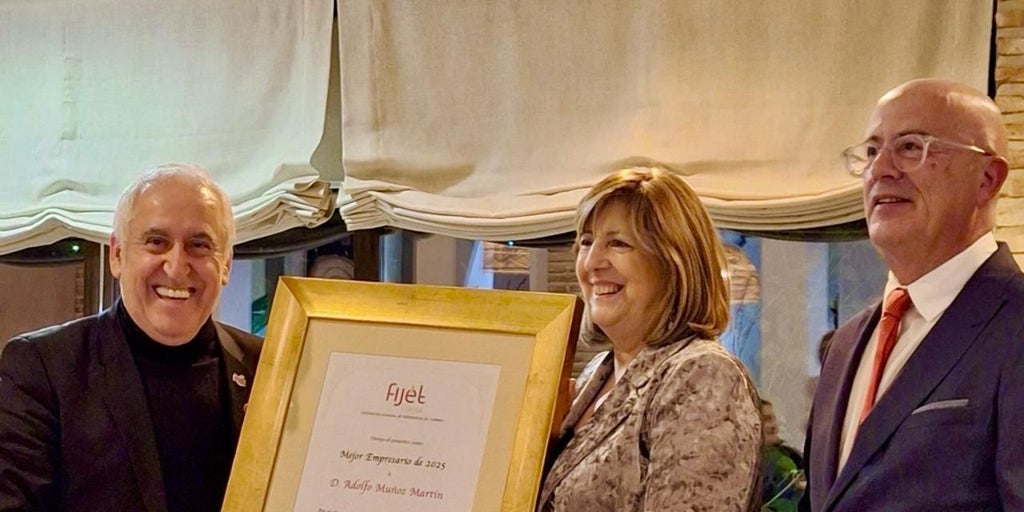 El restaurador toledano Adolfo Muñoz, nombrado Empresario del Año en España 2025 por la Federación Mundial de Periodistas de Turismo