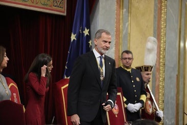 Rey Felipe VI en el Congreso, en directo: sigue su discurso y encuentro por los 50 años de la Monarquía en España y últimas noticias hoy