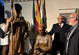 Rute inmortaliza su tradición pastelera con un monumento en el Paseo del Fresno