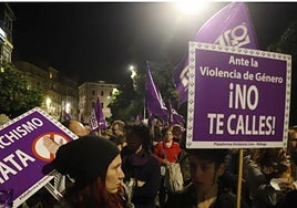 Toledo se moviliza con 300 actos contra la violencia de género este 25N
