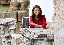 Mar Rodríguez , periodista y escritora: «Santa Helena tuvo una vida de película, oro molido para una novela histórica»