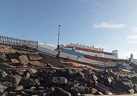 Matalascañas, al límite: el alcalde avisa del grave riesgo medioambiental que supone el actual deterioro de la playa para el parque de Doñana