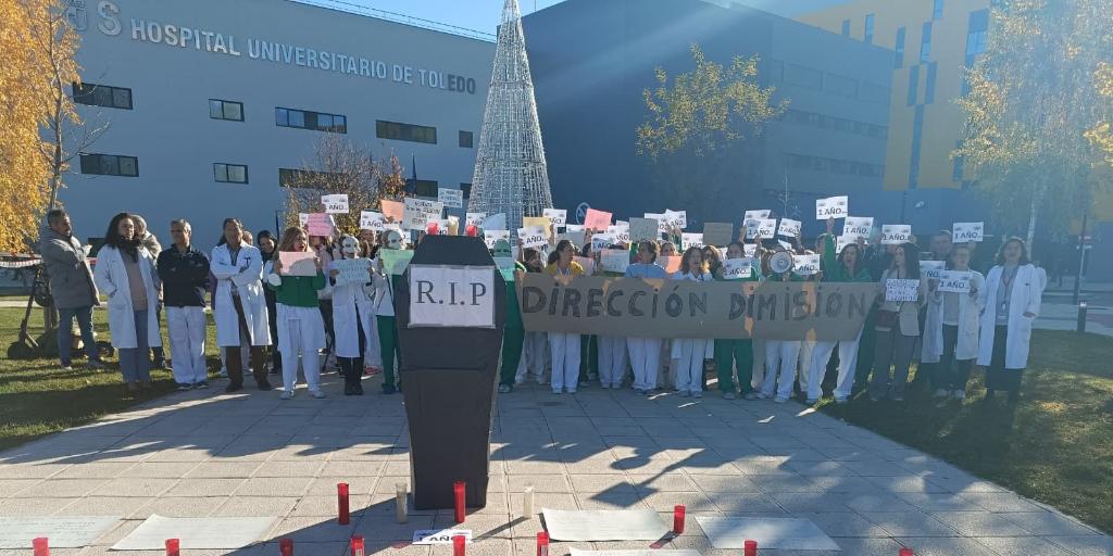 Los sanitarios de los laboratorios del Hospital Universitario de Toledo piden las dimisiones de la Dirección y del consejero