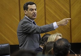 Juanma Moreno, ante su debate más complicado con el Caso Mascarillas y la crisis sanitaria de fondo