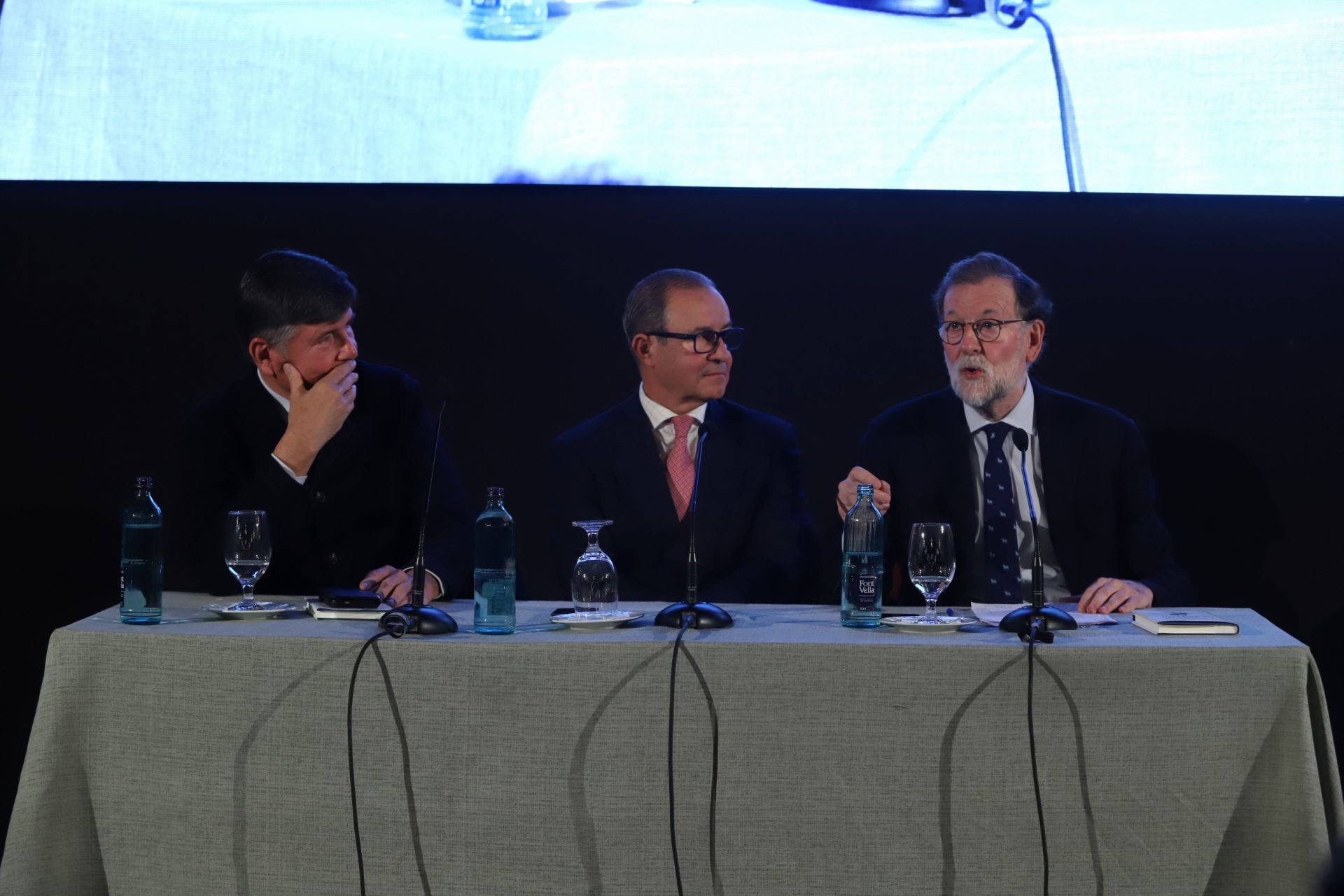 La concurrida presentación del libro de Mariano Rajoy en Córdoba, en imágenes