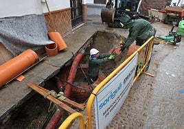 Emacsa activa un megacontrato: 34 millones para mejora y mantenimiento del ciclo integral del agua en Córdoba