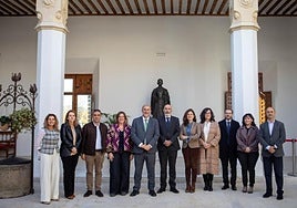 CCOO y UGT consideran necesarias movilizaciones ante la negociación colectiva y Cecam respeta pero no las comparte