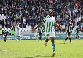 Diarra regresa con la camiseta del Cádiz al Arcángel para enfrentarse al Córdoba CF